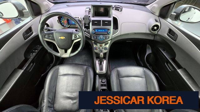 2014 Chevrolet Aveo sedan - Thumbnail 5
