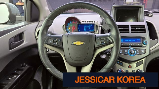 2014 Chevrolet Aveo sedan - Thumbnail 15