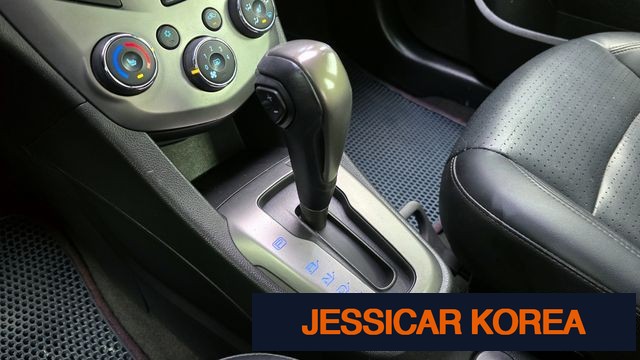 2014 Chevrolet Aveo sedan - Thumbnail 20