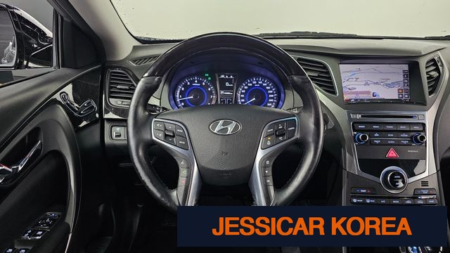 2015 Hyundai Grandeur HG - Thumbnail 2
