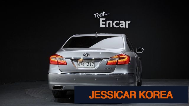 2013 Hyundai Genesis - Thumbnail 15