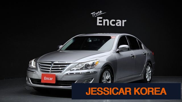 2013 Hyundai Genesis - Thumbnail 18