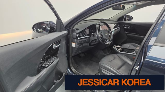 2022 Kia Niro EV - Thumbnail 12