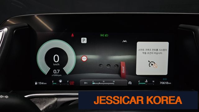 2022 Genesis G90 (RS4) - Thumbnail 8