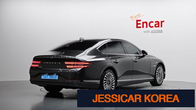2022 Genesis Electrified G80 (RG3) - Thumbnail 5