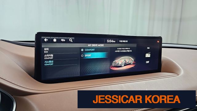 2022 Genesis Electrified G80 (RG3) - Thumbnail 13