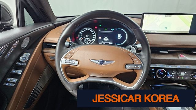 2022 Genesis Electrified G80 (RG3) - Thumbnail 14