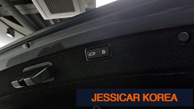 2017 Genesis G80 - Thumbnail 14