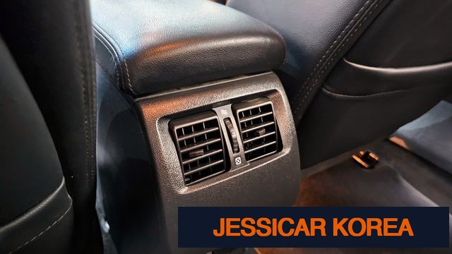 2011 Renault Korea New SM5 - Thumbnail 2