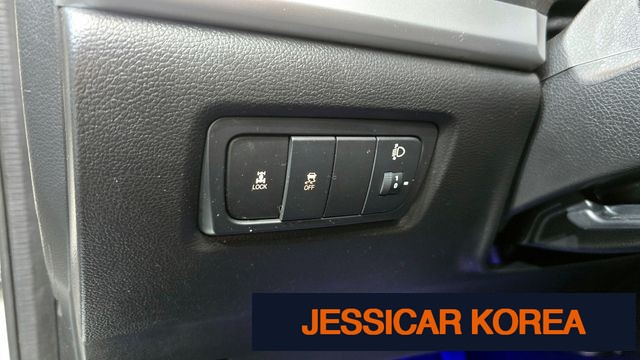 2015 KG Mobility New Korando C - Thumbnail 14