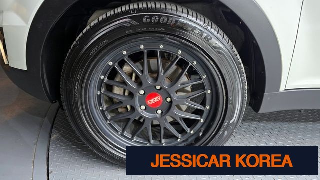 2015 KG Mobility New Korando C - Thumbnail 15