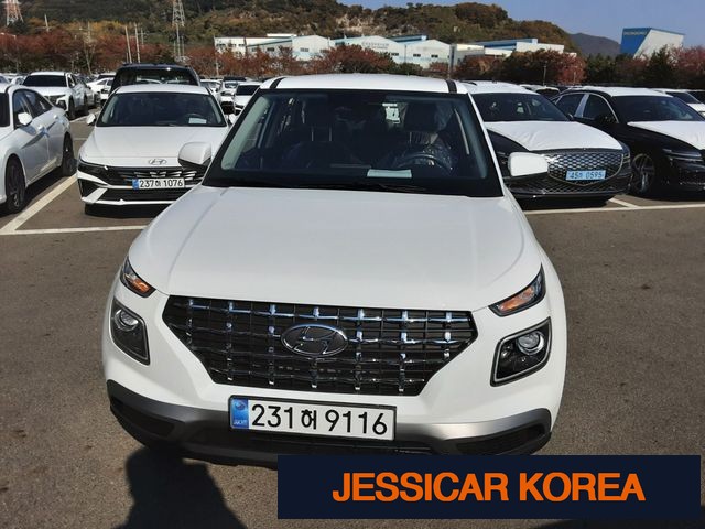 2026 Hyundai Venue - Thumbnail 8