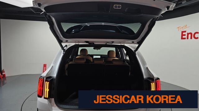 2022 Kia Sorento 4th Gen - Thumbnail 4