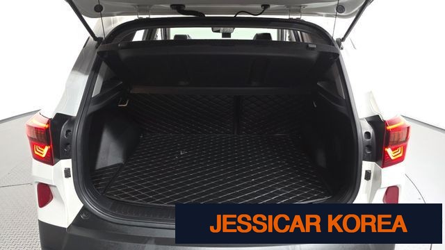 2021 Kia Seltos - Thumbnail 9