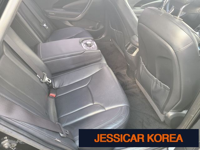 2011 Hyundai Grandeur HG - Thumbnail 3