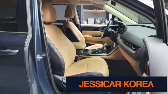 2022 Kia Carnival 4th Gen - Thumbnail 3