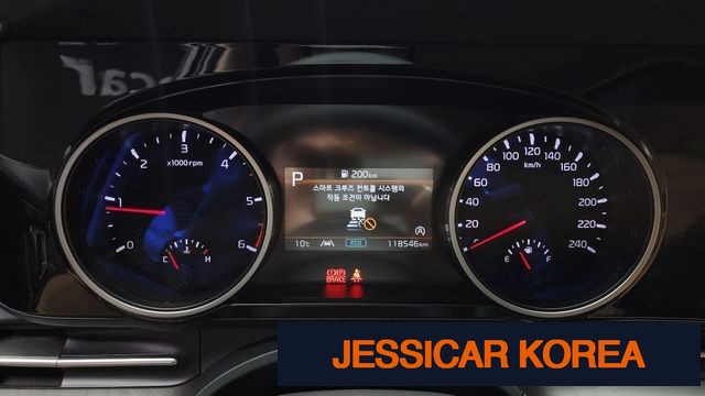 2022 Kia Carnival 4th Gen - Thumbnail 19