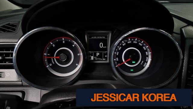 2017 KG Mobility Tivoli Air - Thumbnail 2