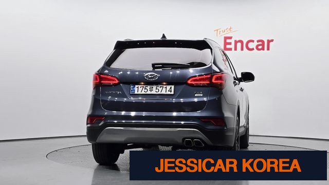 2018 Hyundai Santa Fe The Prime - Thumbnail 7