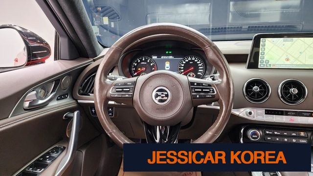 2019 Kia Stinger - Thumbnail 6