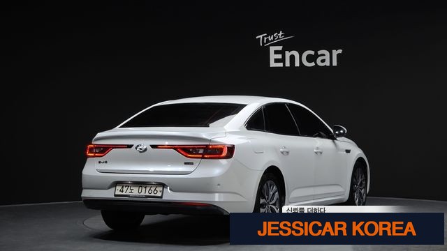 2016 Renault Korea SM6 - Thumbnail 5