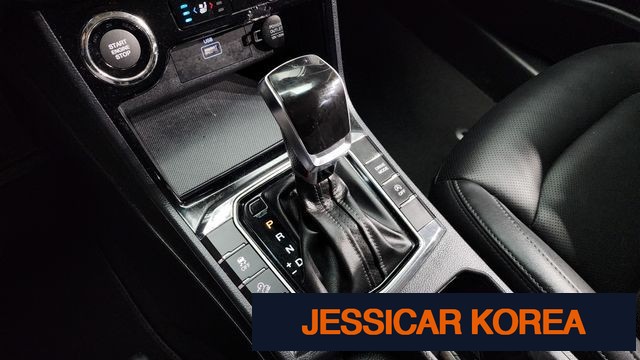 2020 KG Mobility Beautiful Korando - Thumbnail 9