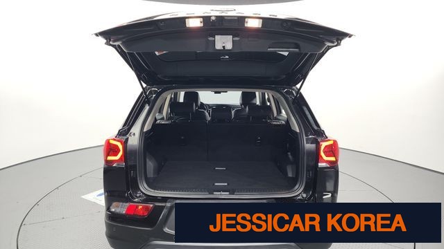 2020 KG Mobility Beautiful Korando - Thumbnail 13