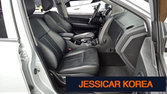 2015 KG Mobility Korando Sports - Thumbnail 12