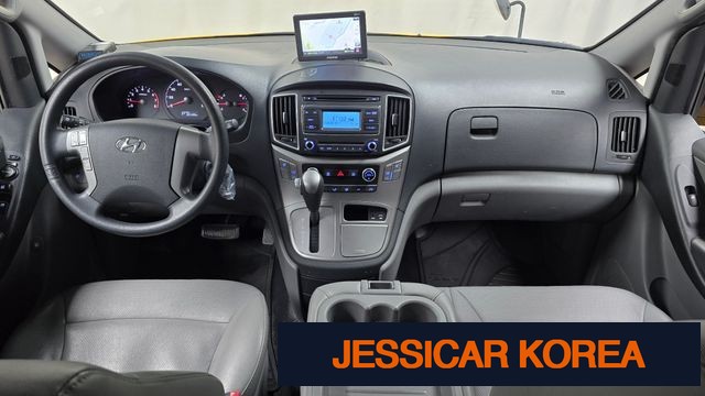 2019 Hyundai The New Grand Starex - Thumbnail 2