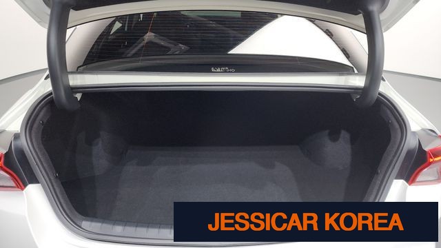 2022 Kia K5 3rd Gen - Thumbnail 3
