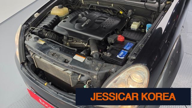 2011 KG Mobility super rexton - Thumbnail 4