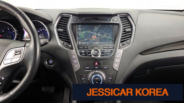 2013 Hyundai Santa Fe DM - Thumbnail 18