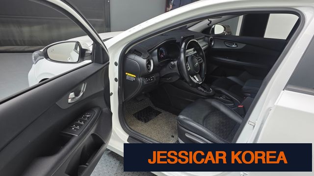 2021 Kia All new K3 - Thumbnail 6