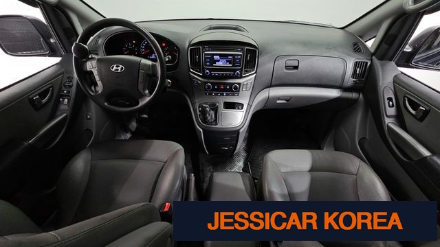 2016 Hyundai Grand Starex - Thumbnail 4