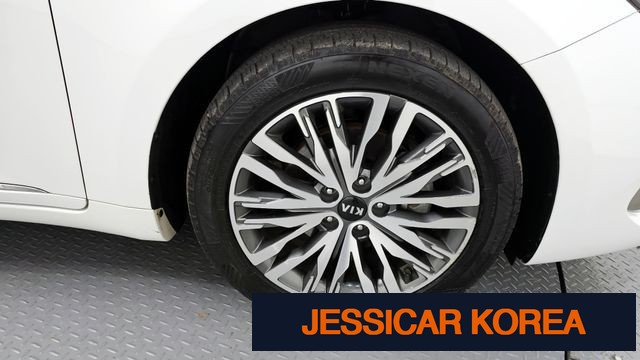 2020 Kia K7 Premier Hybrid - Thumbnail 2