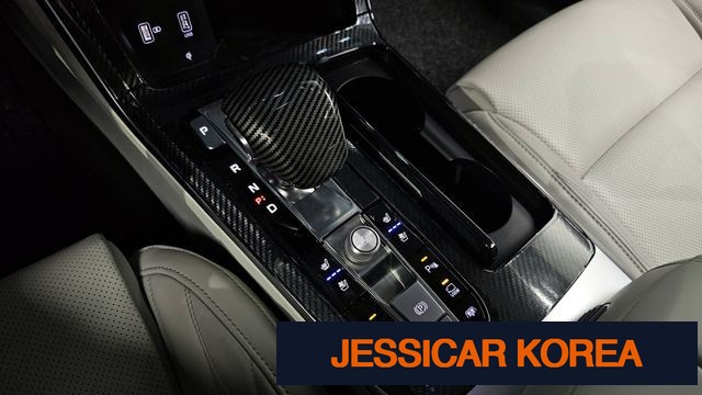 2020 Kia K7 Premier Hybrid - Thumbnail 9