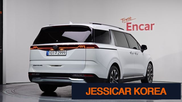 2021 Kia Carnival 4th Gen - Thumbnail 20