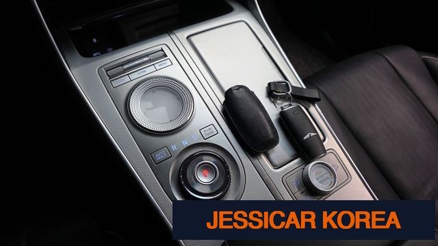 2022 Genesis GV80 - Thumbnail 13
