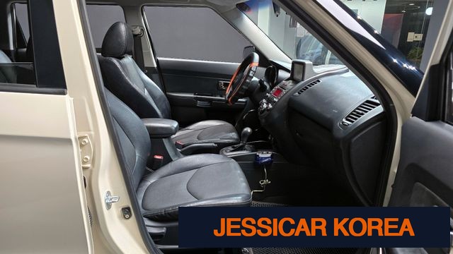 2011 Kia soul - Thumbnail 13