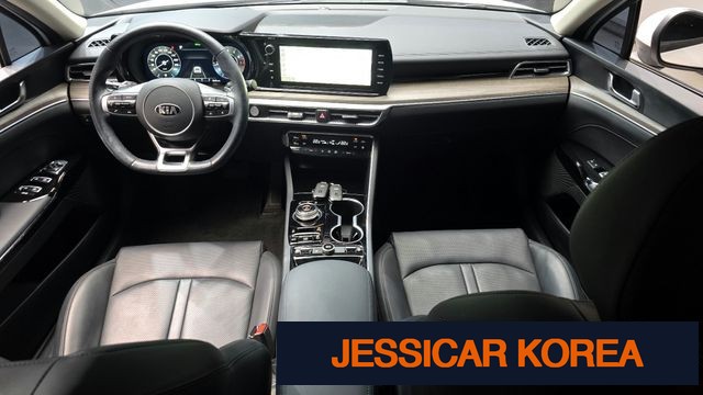 2021 Kia K5 3rd Gen - Thumbnail 3