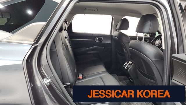 2021 Kia Sorento 4th Gen - Thumbnail 12