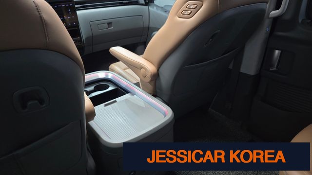 2022 Hyundai Staria - Thumbnail 19