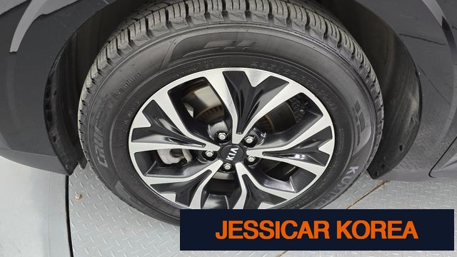 2021 Kia Carnival 4th Gen - Thumbnail 13
