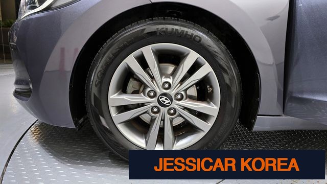 2017 Hyundai Avante AD - Thumbnail 7