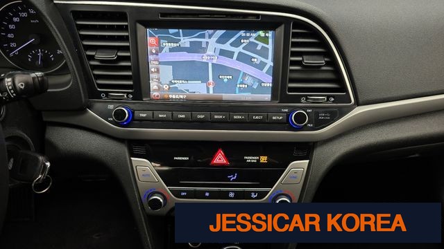 2017 Hyundai Avante AD - Thumbnail 20