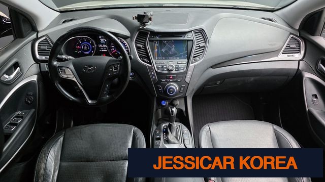 2013 Hyundai Santa Fe DM - Thumbnail 9