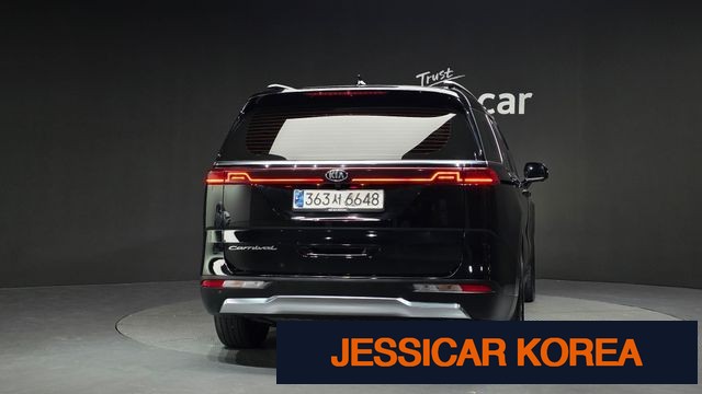2021 Kia Carnival 4th Gen - Thumbnail 10