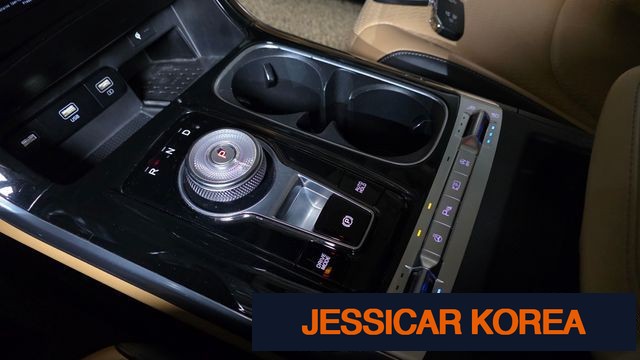 2021 Kia Carnival 4th Gen - Thumbnail 17