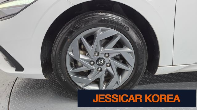 2024 Hyundai The New Avante (CN7) - Thumbnail 2