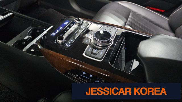 2016 Genesis EQ900 - Thumbnail 5